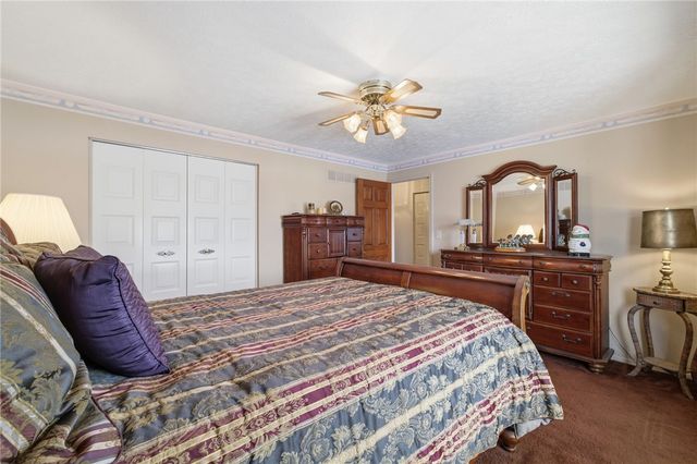 110 crosswinds lane, Murrysville, PA 15668