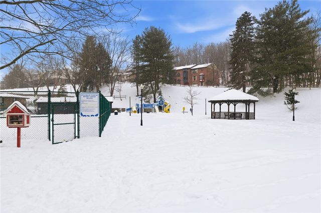 110 crosswinds lane, Murrysville, PA 15668