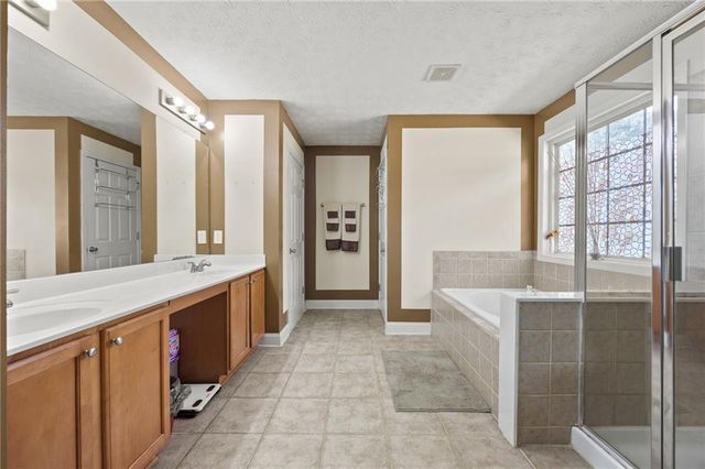 1107 Folkstone Drive, Mcdonough, GA 30253