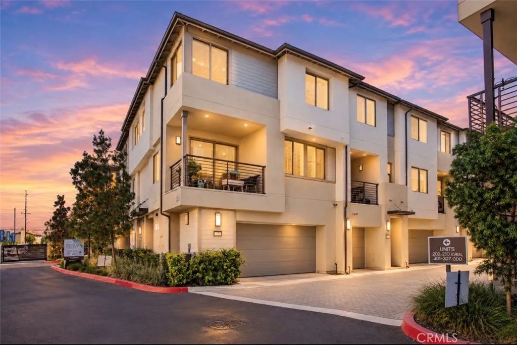 1578 Topeka 2, Placentia, CA 92870