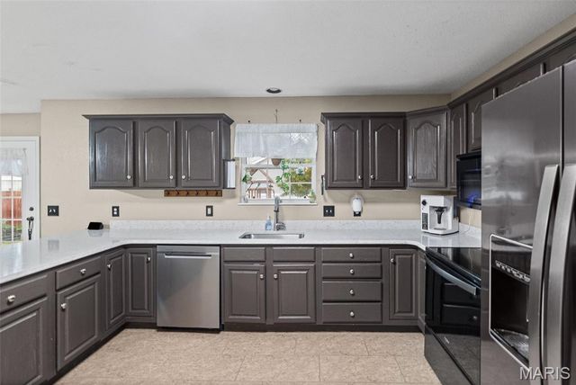 630 Aladar Drive, O'fallon, IL 62269