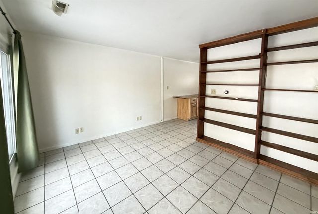 3421 N Windcrest Drive, Bloomington, IN 47404