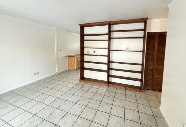 3421 N Windcrest Drive, Bloomington, IN 47404