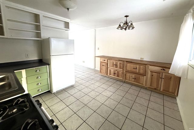 3421 N Windcrest Drive, Bloomington, IN 47404