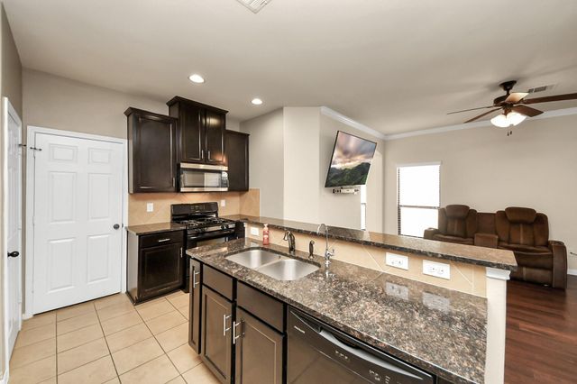 6638 Sharpstone Creek Lane, Houston, TX 77084