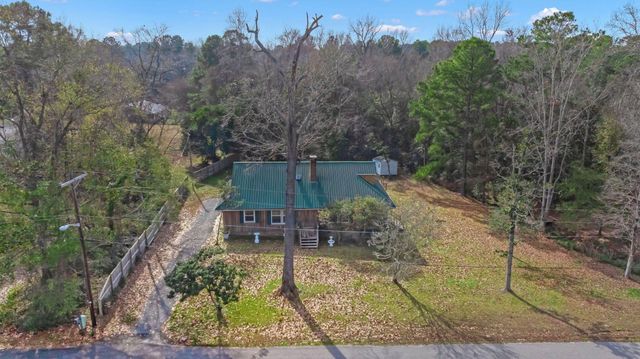417 Dennis Avenue, Moncks Corner, SC 29461