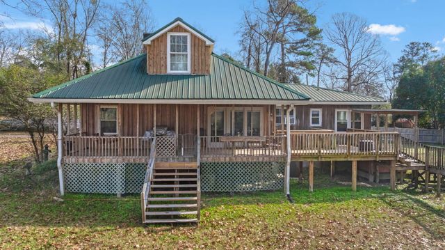 417 Dennis Avenue, Moncks Corner, SC 29461