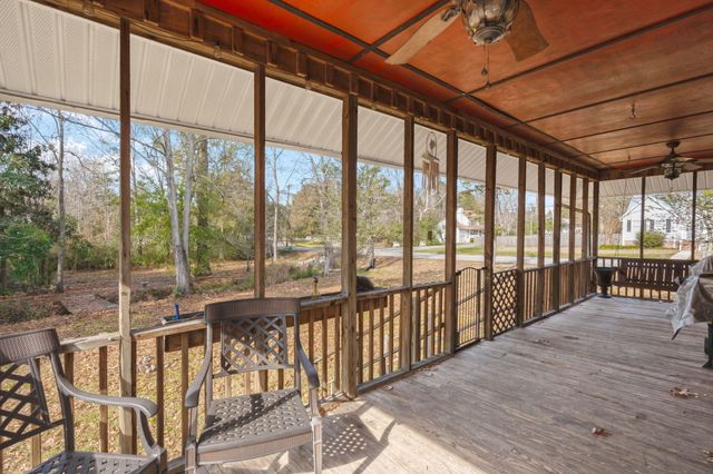 417 Dennis Avenue, Moncks Corner, SC 29461