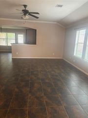 2811 Lockeridge Cove Drive, Spring, TX 77386