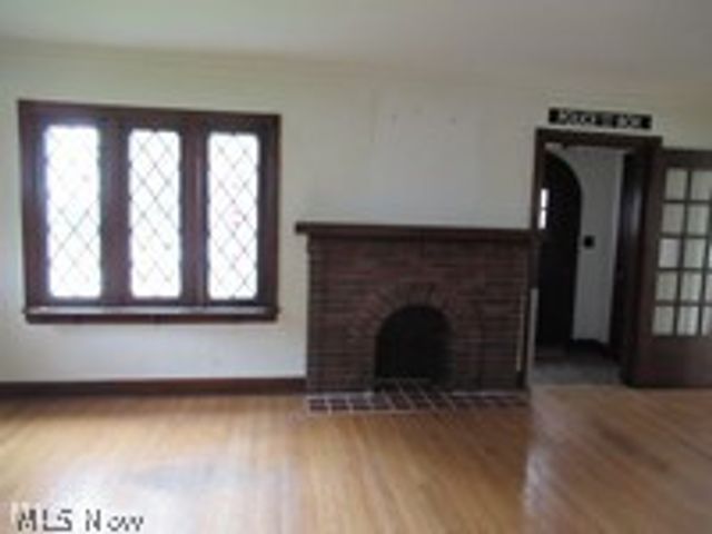 17408 Woodbury Avenue, Cleveland, OH 44135