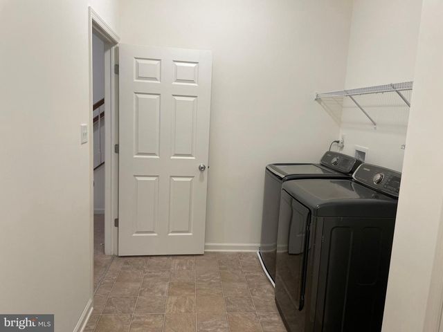 110 GRISSOM DR, Bear, DE 19701