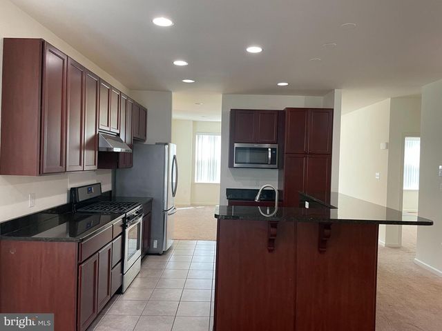 110 GRISSOM DR, Bear, DE 19701