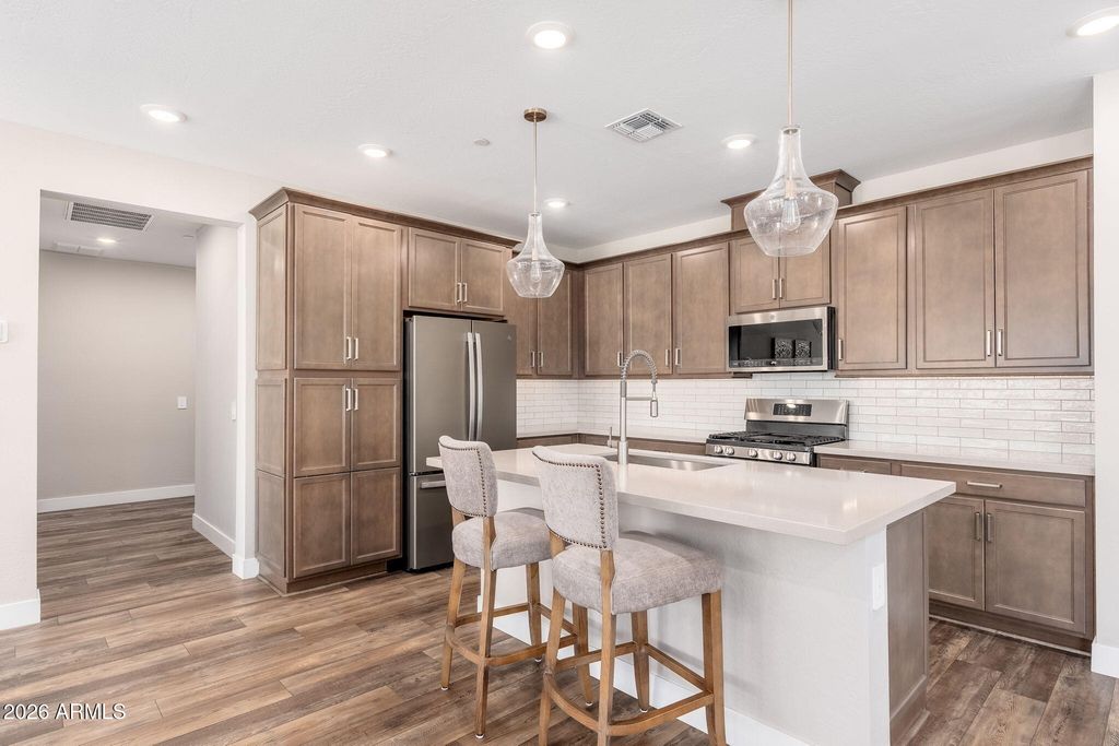 762 E GINKO Avenue 201, Gilbert, AZ 85297 — photo 3