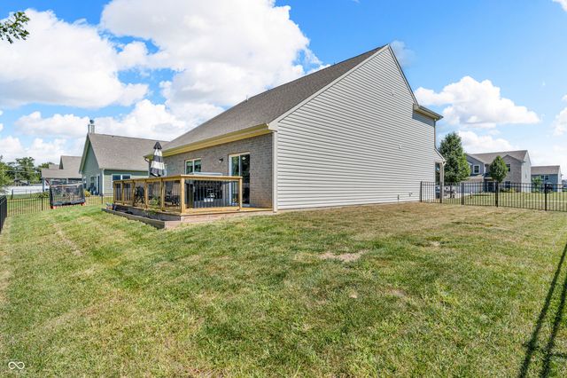 70 Blue Lace Drive, Whiteland, IN 46184