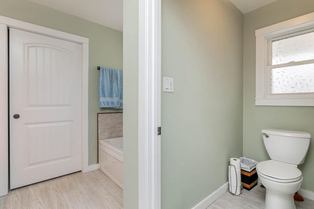 12600 N HECHT RD, Hallsville, MO 65255