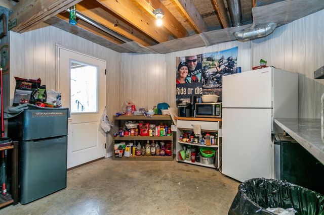 12600 N HECHT RD, Hallsville, MO 65255