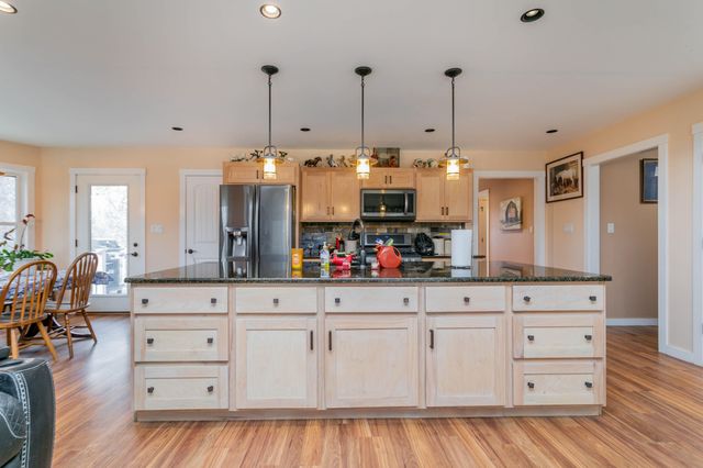 12600 N HECHT RD, Hallsville, MO 65255