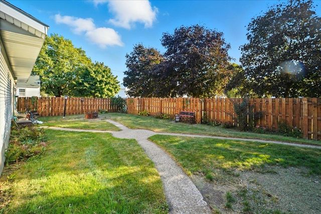 301 W Sycamore Street, Dunkerton, IA 50626
