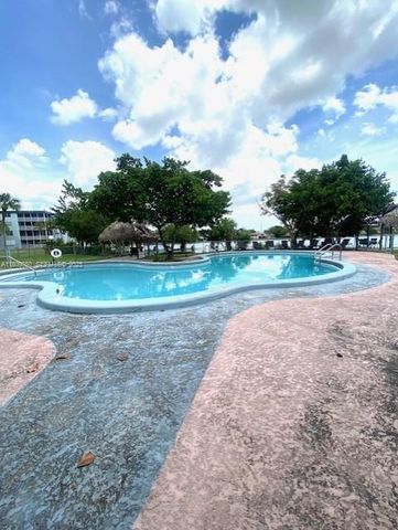 665 NE 195th Street 419, Miami, FL 33179