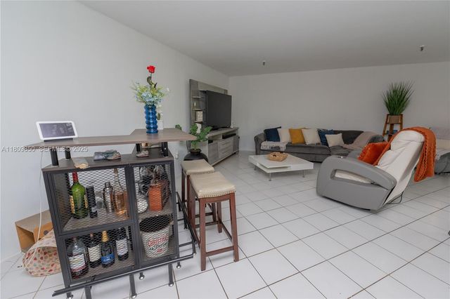 665 NE 195th Street 419, Miami, FL 33179