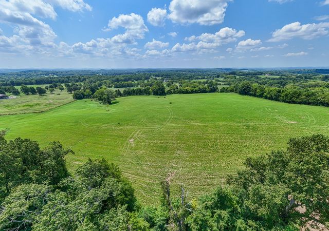 2301 Holloway Rd, Lebanon, TN 37090