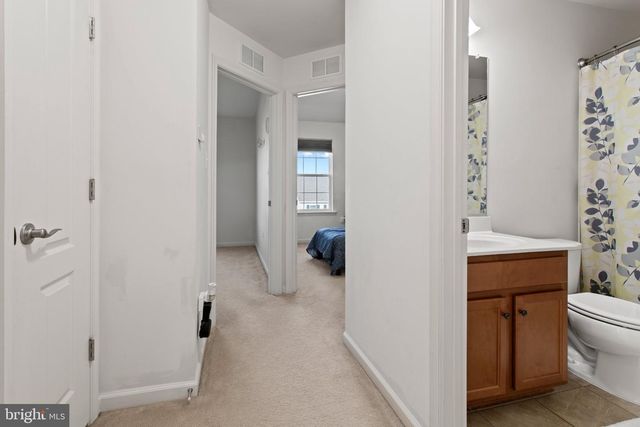 18213 HURRICANE CT, Hagerstown, MD 21740