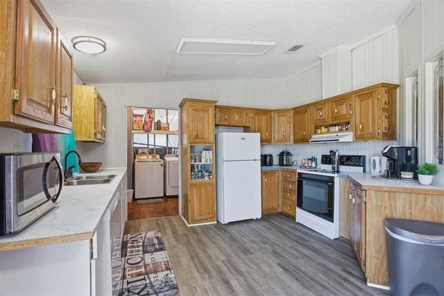 7221 Curtis Lane, Lake Charles, LA 70607