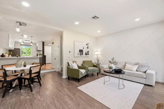 2349 Altisma Way B, Carlsbad, CA 92009