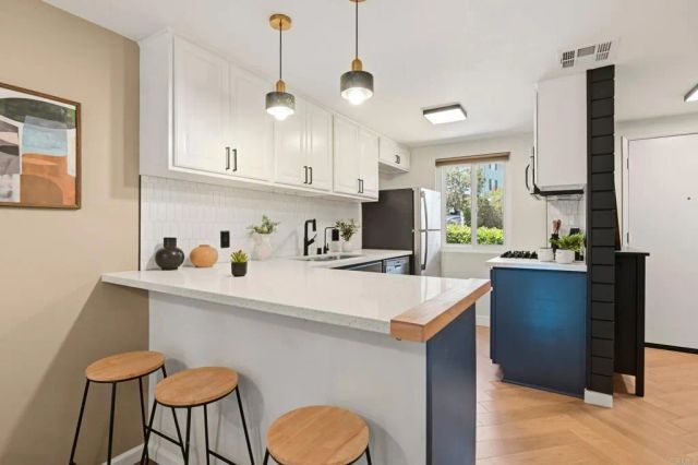 2349 Altisma Way B, Carlsbad, CA 92009