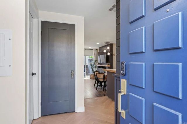 2349 Altisma Way B, Carlsbad, CA 92009
