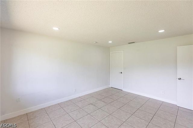 1717 NE 6th TER, Cape Coral, FL 33909