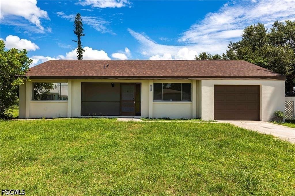 1717 NE 6th TER, Cape Coral, FL 33909