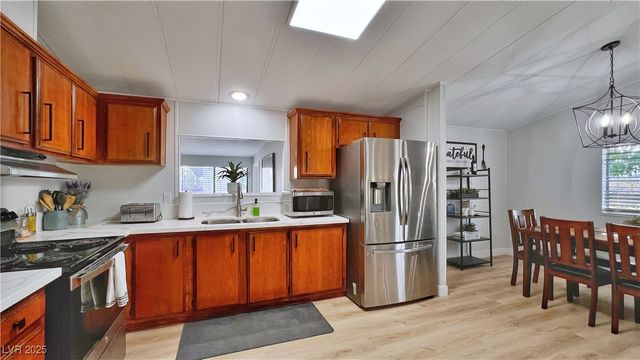 231 Bunarch Road, Pahrump, NV 89060