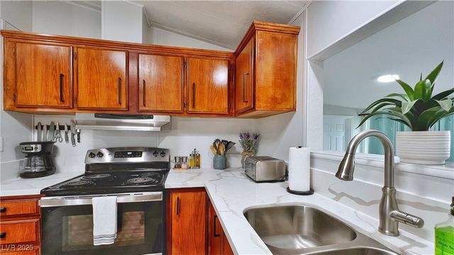 231 Bunarch Road, Pahrump, NV 89060