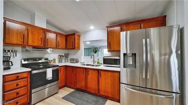 231 Bunarch Road, Pahrump, NV 89060