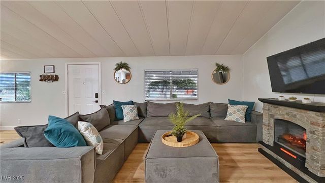 231 Bunarch Road, Pahrump, NV 89060