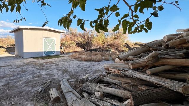 231 Bunarch Road, Pahrump, NV 89060