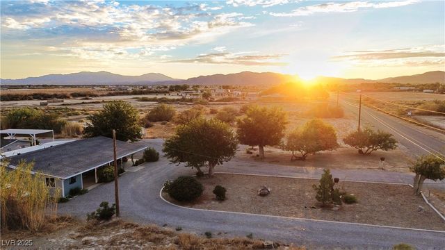 231 Bunarch Road, Pahrump, NV 89060