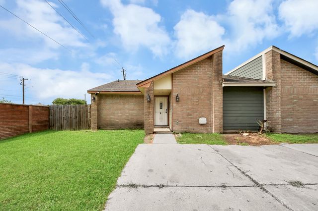5444 Ridge Wind Lane, Houston, TX 77053