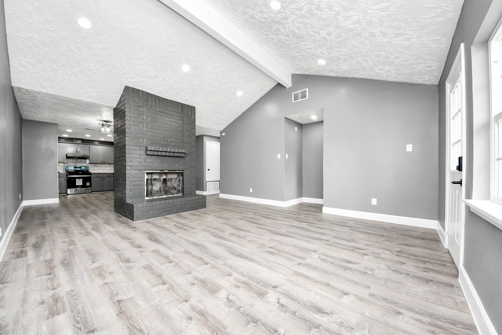 5444 Ridge Wind Lane, Houston, TX 77053