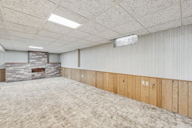 1232 E El Monte St, Wichita, KS 67216