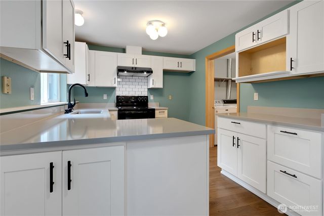 5721 99th Street Ct E, Puyallup, WA 98373