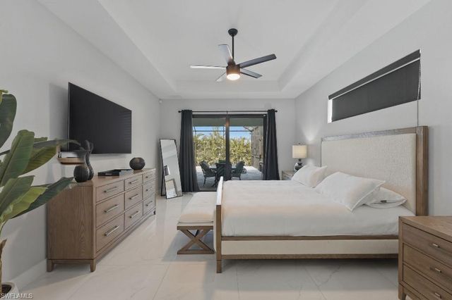 2118 SW 14th PL, Cape Coral, FL 33991