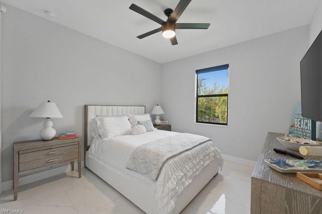 2118 SW 14th PL, Cape Coral, FL 33991