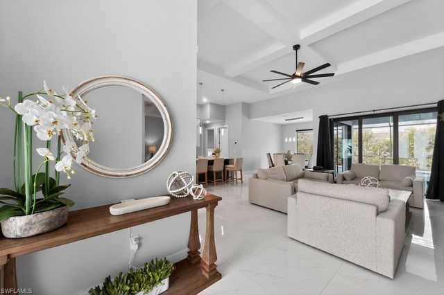 2118 SW 14th PL, Cape Coral, FL 33991