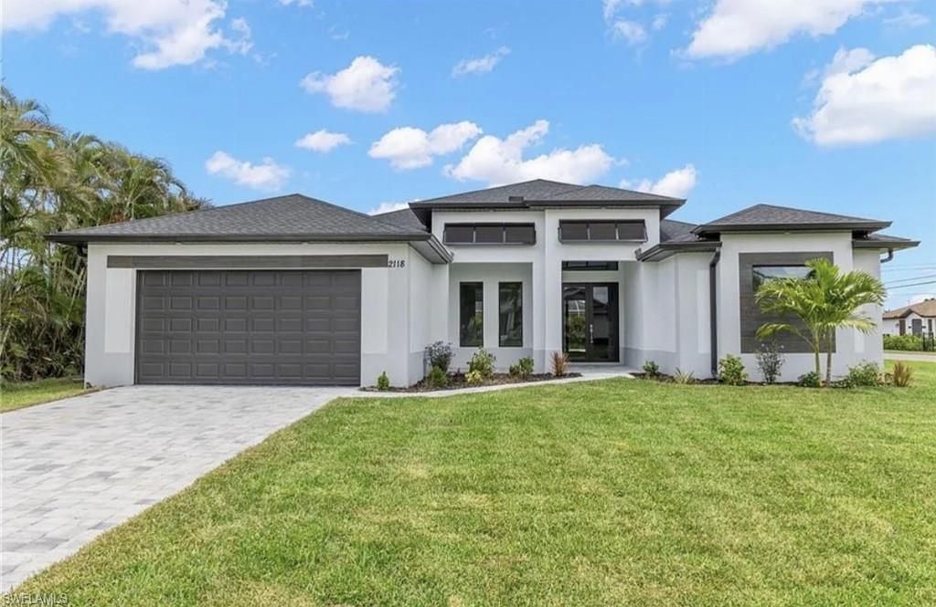 2118 SW 14th PL, Cape Coral, FL 33991