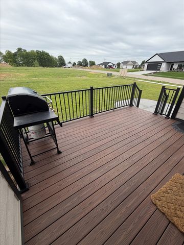 3221 Brook Landing Court, Des Moines, IA 50317