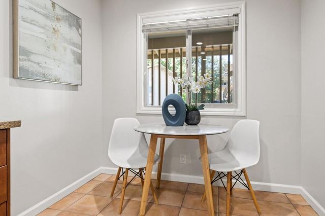 2315 Eastridge Avenue 724, Menlo Park, CA 94025
