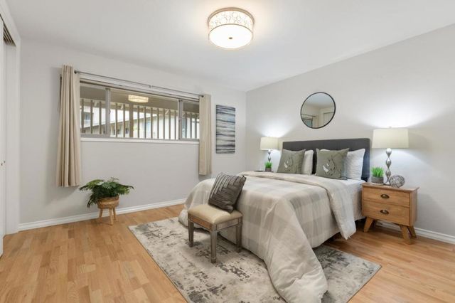 2315 Eastridge Avenue 724, Menlo Park, CA 94025