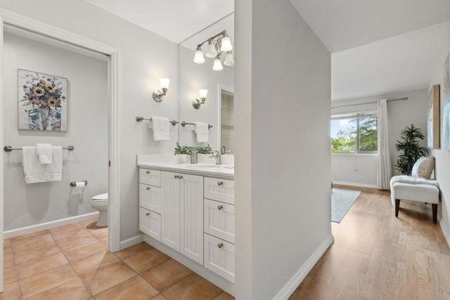 2315 Eastridge Avenue 724, Menlo Park, CA 94025
